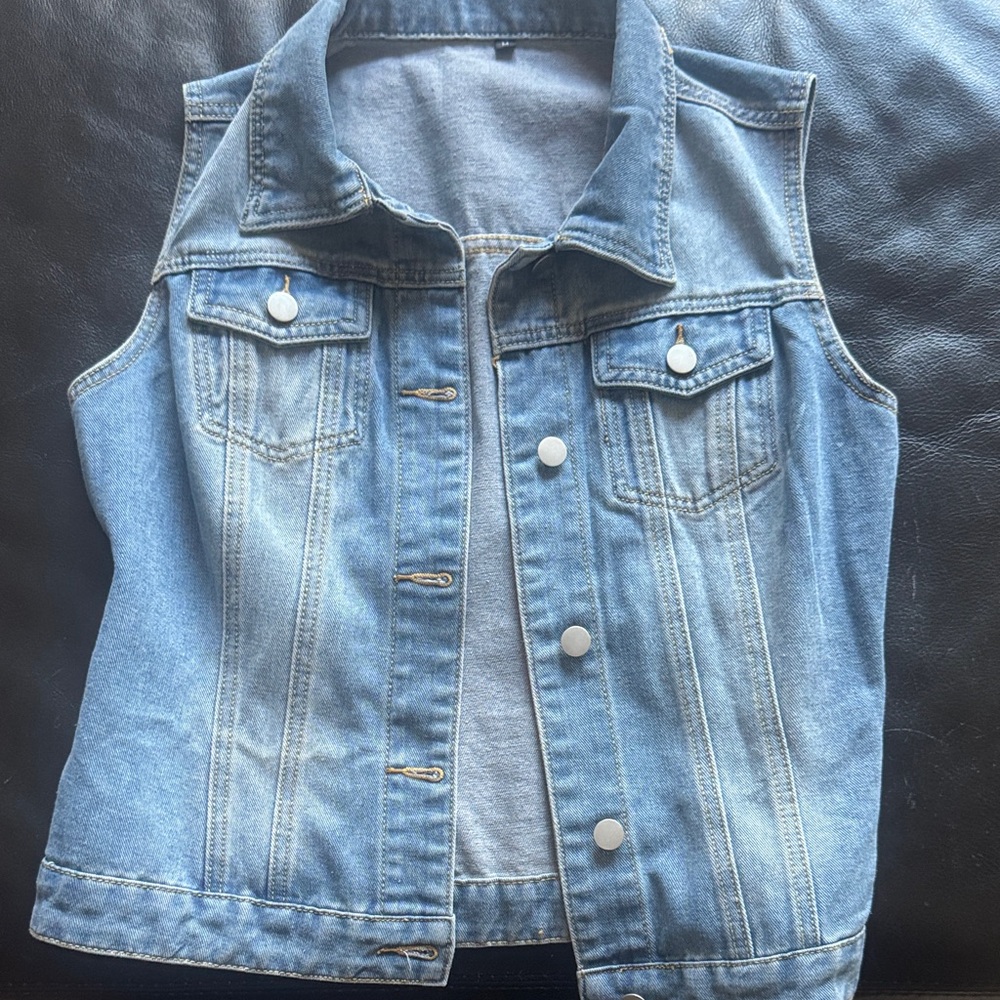 Stylish Blue Denim Vest